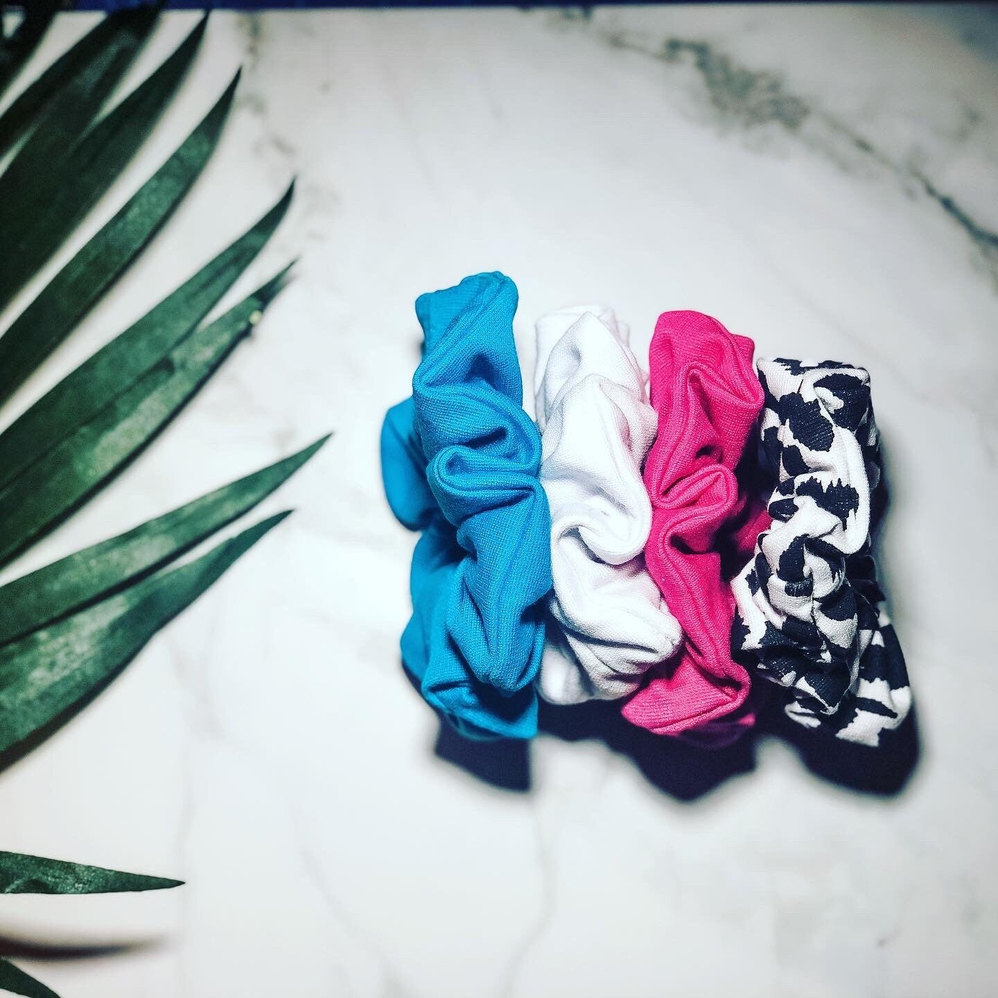 Stretch Fabric Scrunchie, kids scrunchie, girls scrunchies, adult scrunchie, hair scrunchie, hair fashion, scrunchies, hair ties,